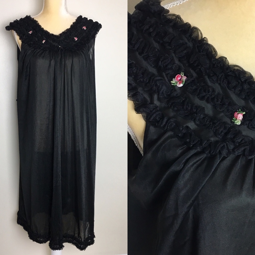 Vintage Pandora 1970s chiffon ruffle lingerie nightgown